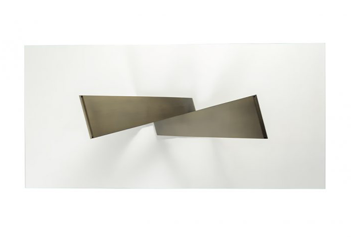 Apeiron-72 by simplysofas.in